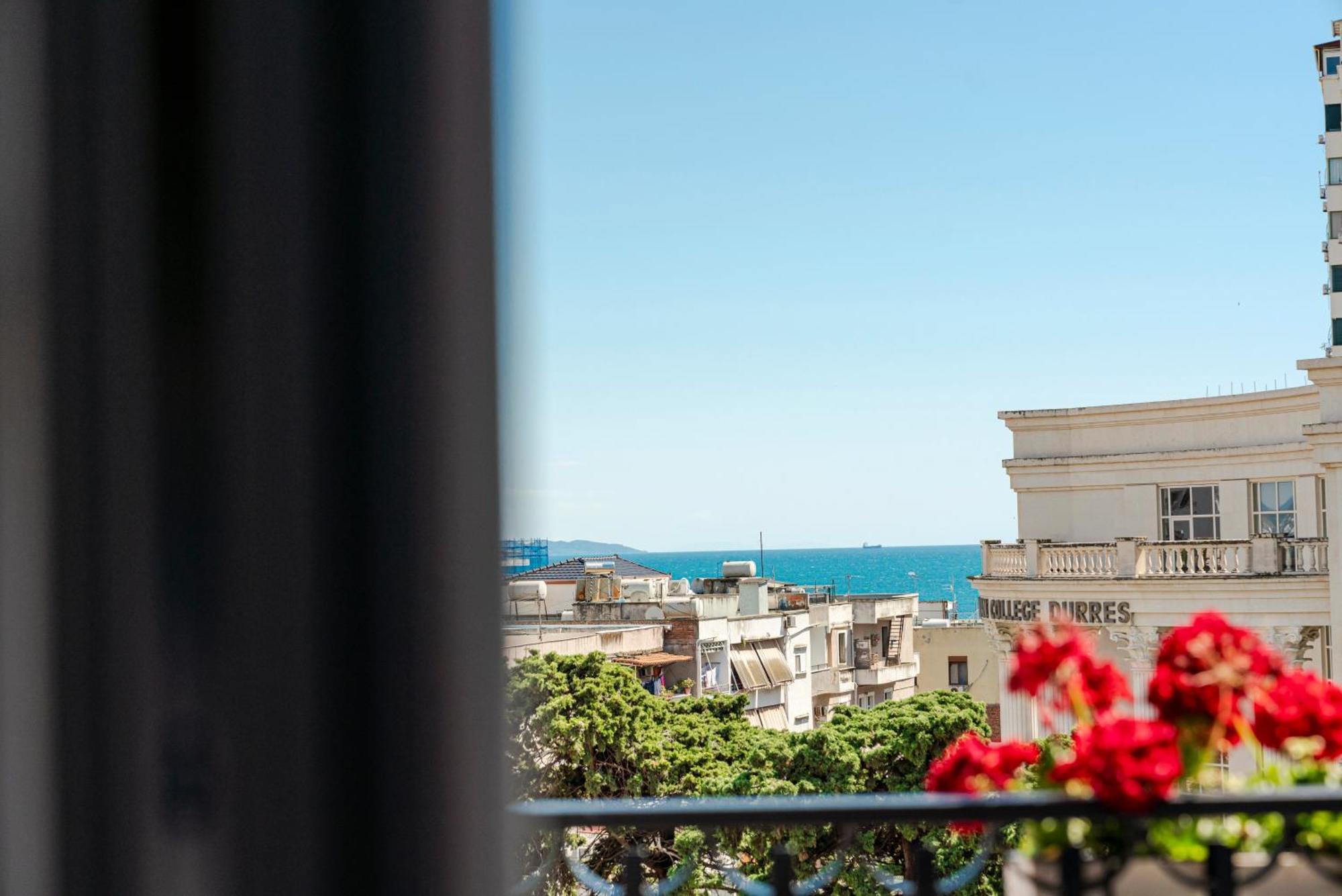 Art Gallery Boutique Hotel Durres Luaran gambar